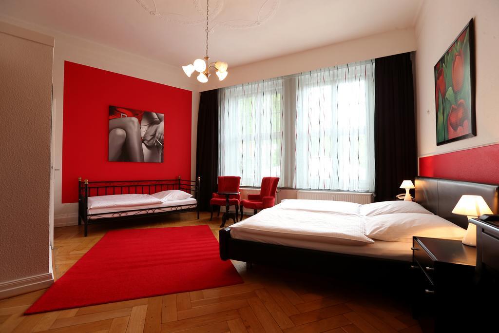 Hotel Amsterdam Гамбург Номер фото